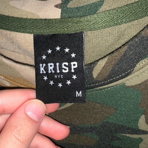 KRISP NYC Split Camo Streetwear T-Shirt [SIZE: M] - Picture 2 of 4